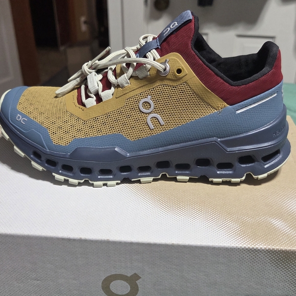 On Running Shoes - On Running Cloudtrail Shoe — Mustard, Blue, Maroon